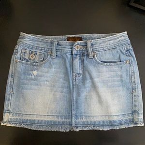 Aeropostale Distressed Jean Skirt - Size 00